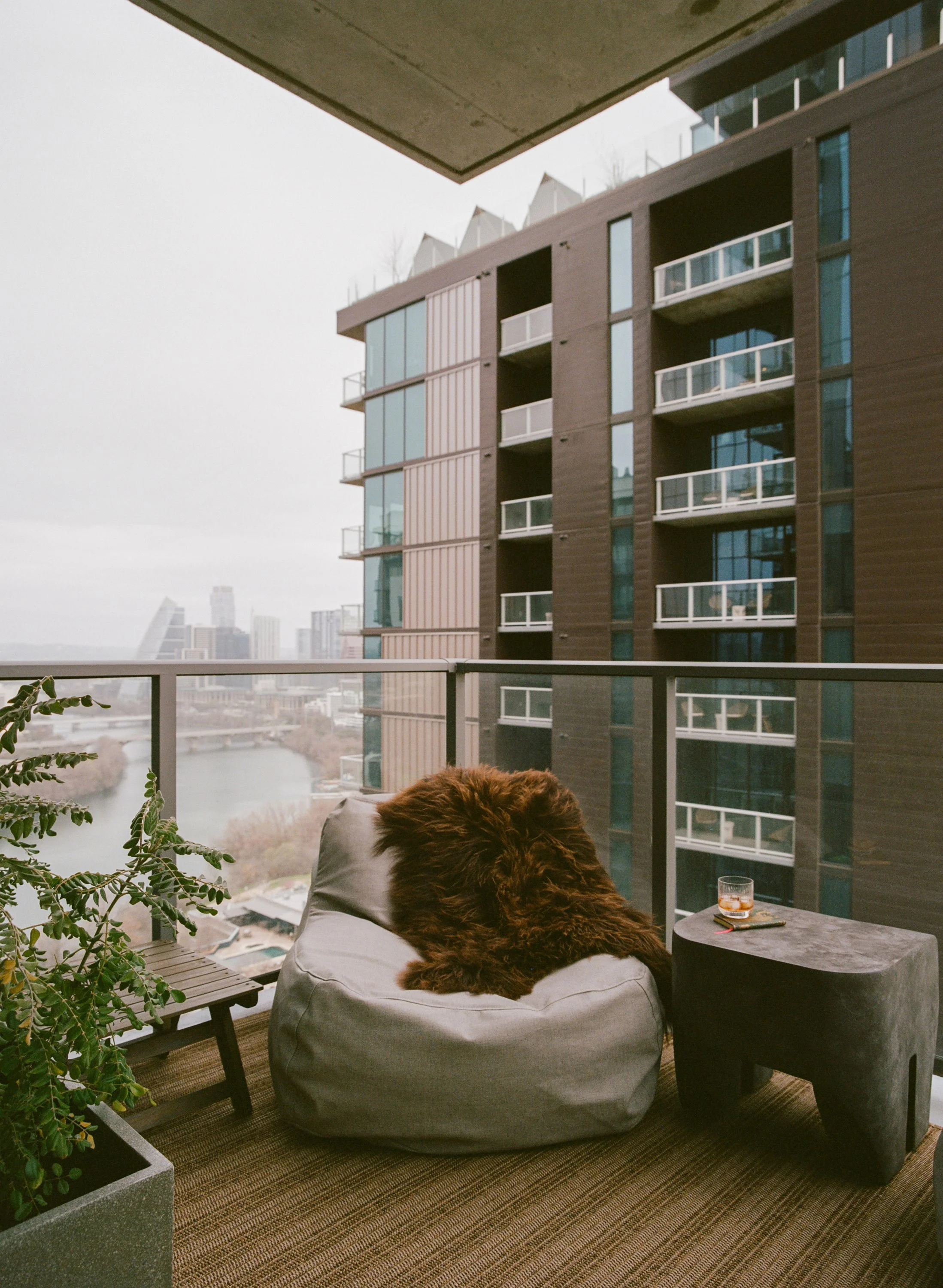 Stelly-Selway-Austin-Leis-44-East-Patio-2.jpg