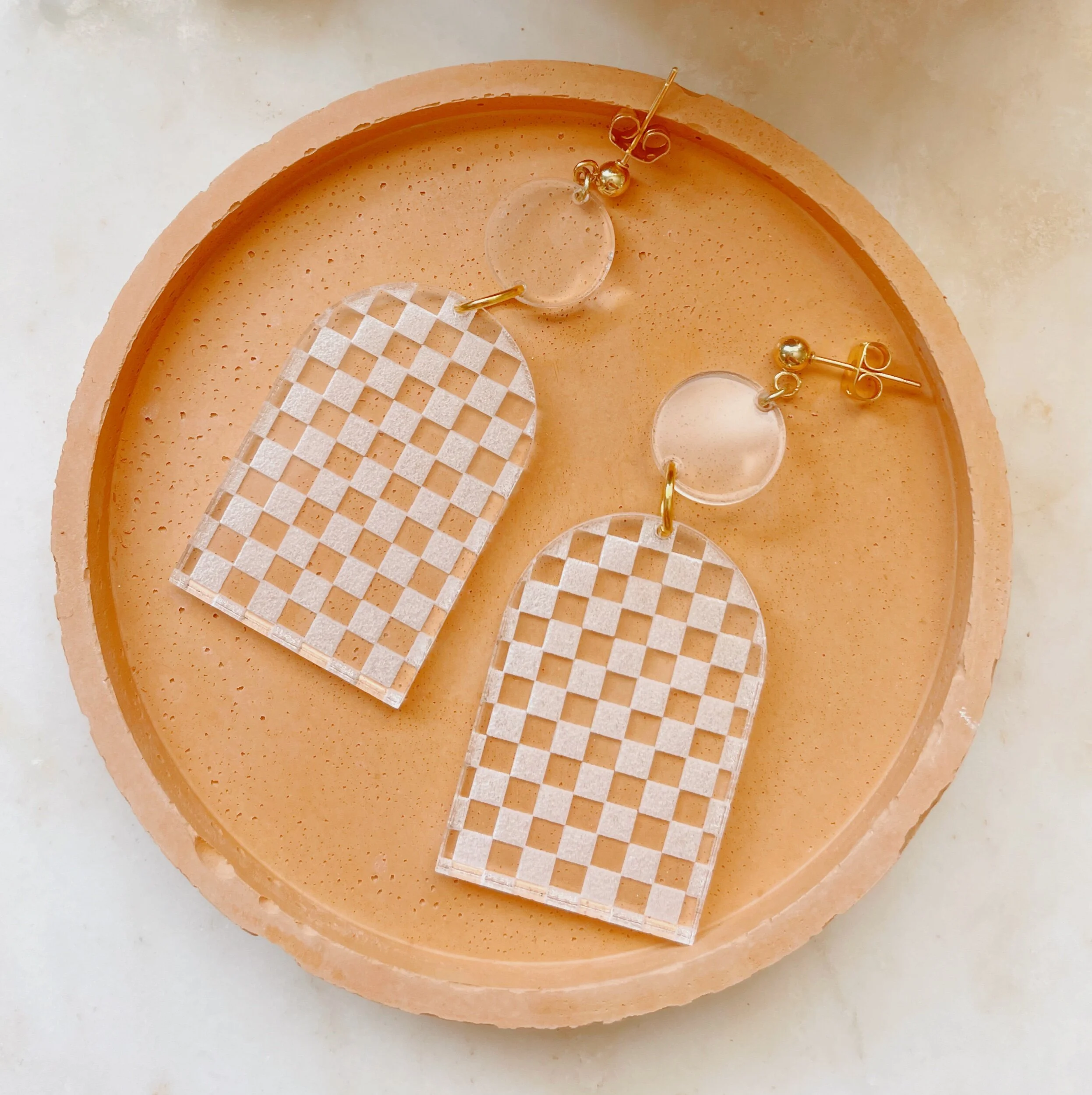 AF61CAC7-EA34-4CC8-B320-4AAF1105CCEF