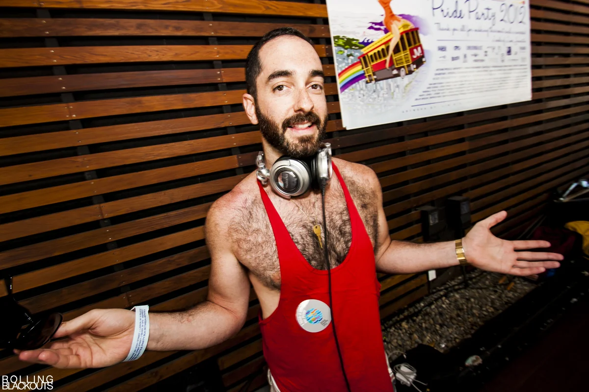 JUANITAMOREPRIDE-2128.jpg