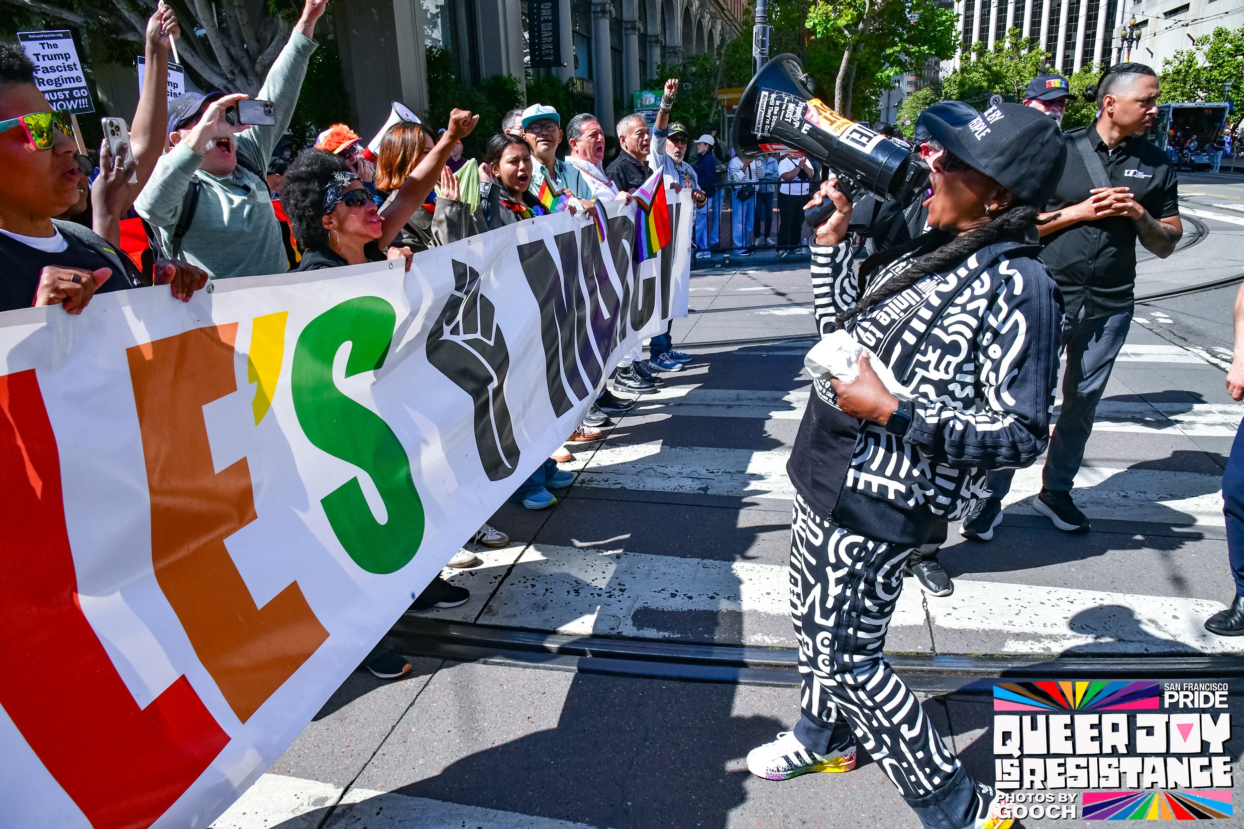 014 SF Pride Parade '25 Photo by Gooch DSC_9828.jpg