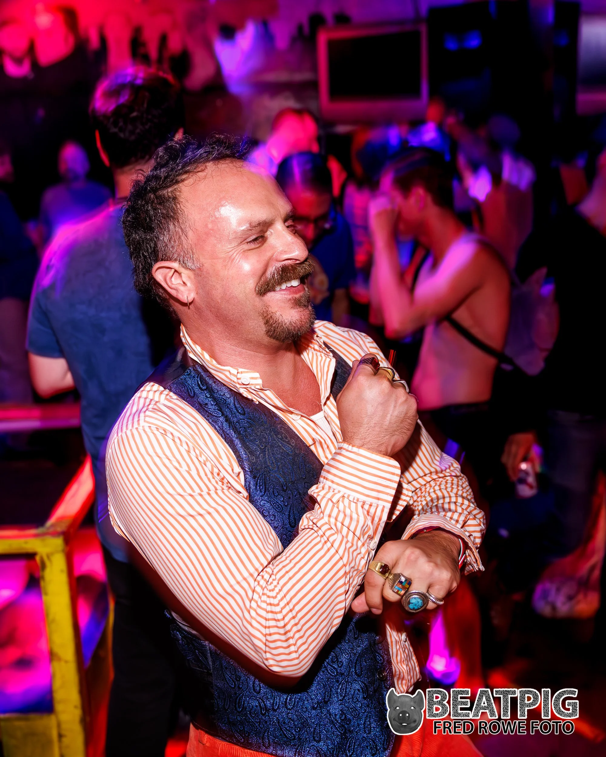 Beatpig0526-37.jpg