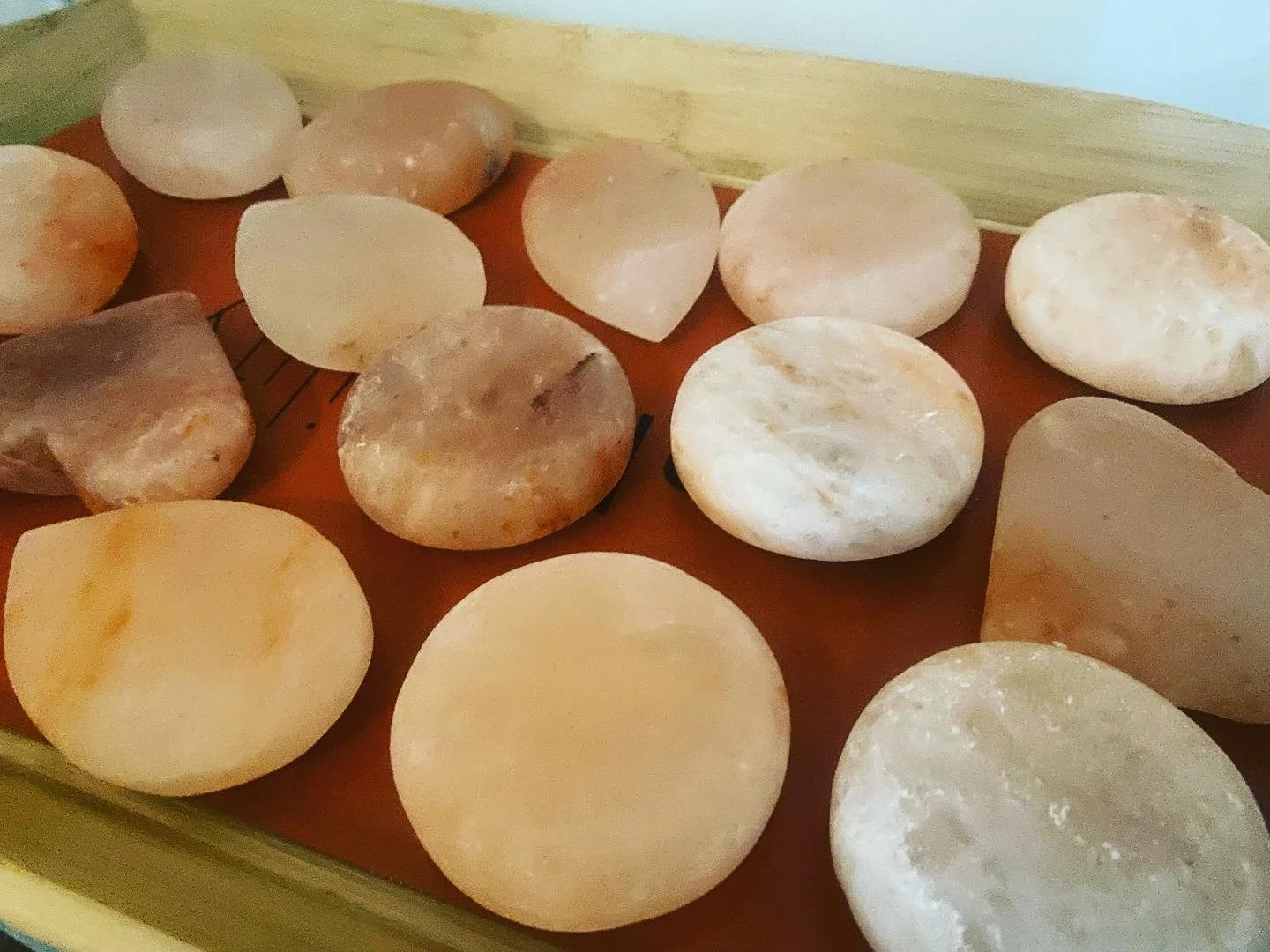 Happy Winter! A reminder: Add hot stones to any massage at no extra cost. It&rsquo;s cold out there! 

#himalayansaltstones #hotstonemassage #cvillemassage #cvillelmt #charlottesville