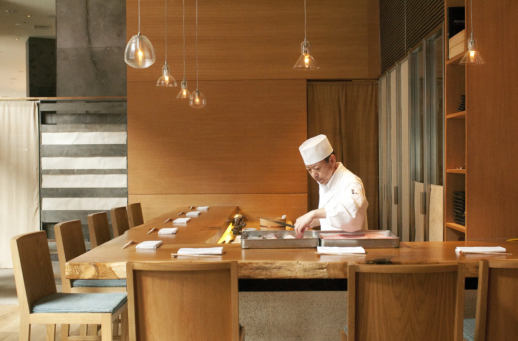sushi-chef-02.jpg