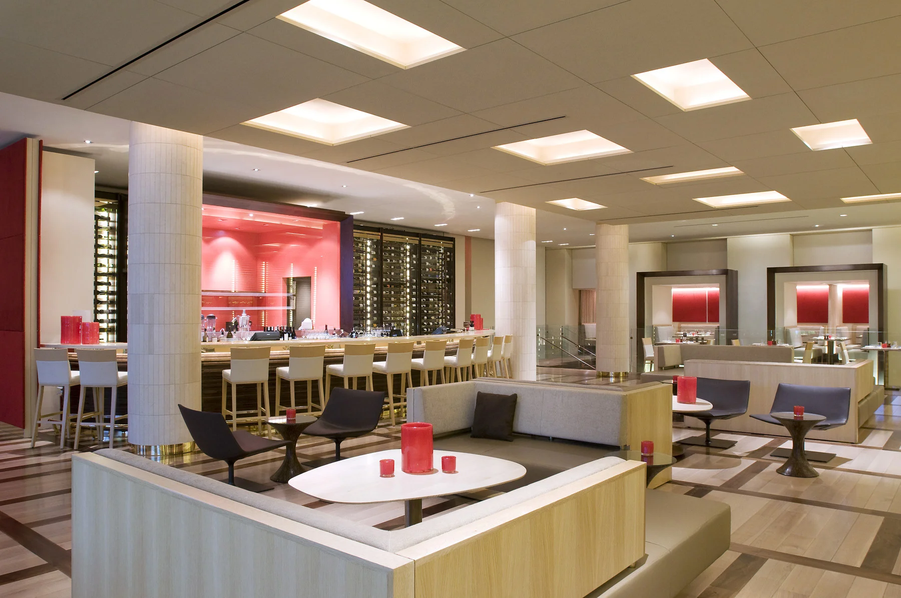 restaurant-bar-new.jpg