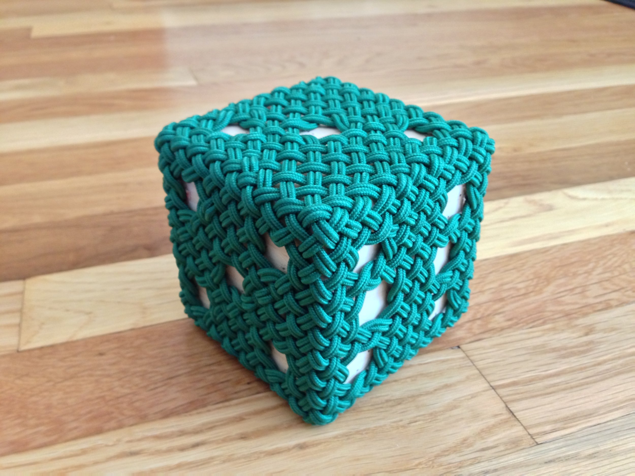 6-sided Woven Die