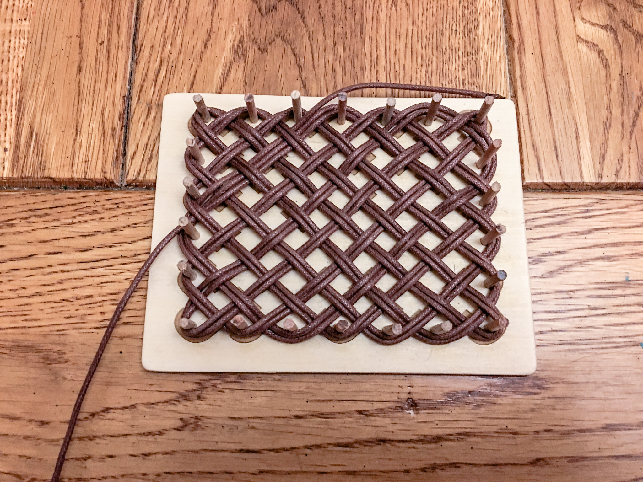 Laser Engraved Knot Grid Mat