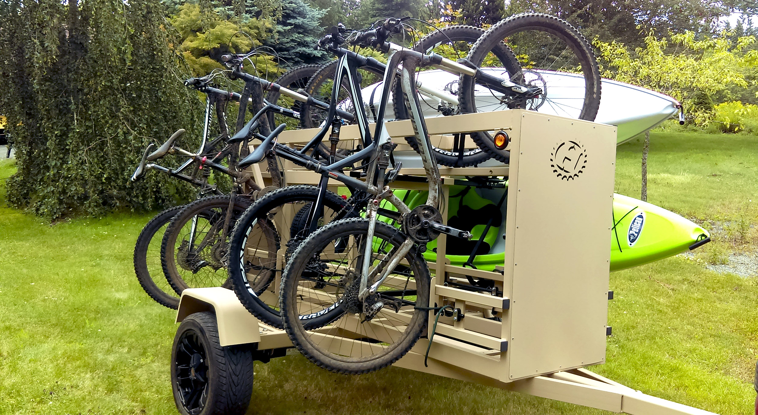 Small Huckwagons Mountain Bike Shuttle Trailers for the multi-sport family 