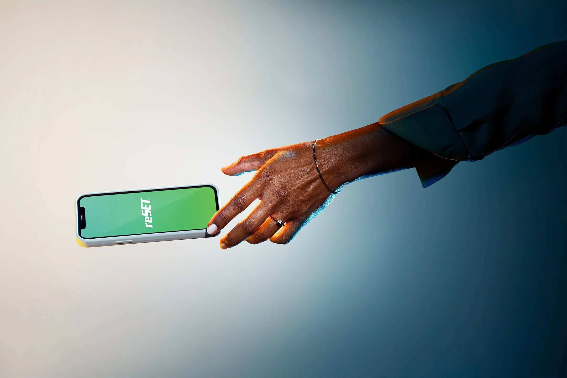 reSET_Corporate Chameleon