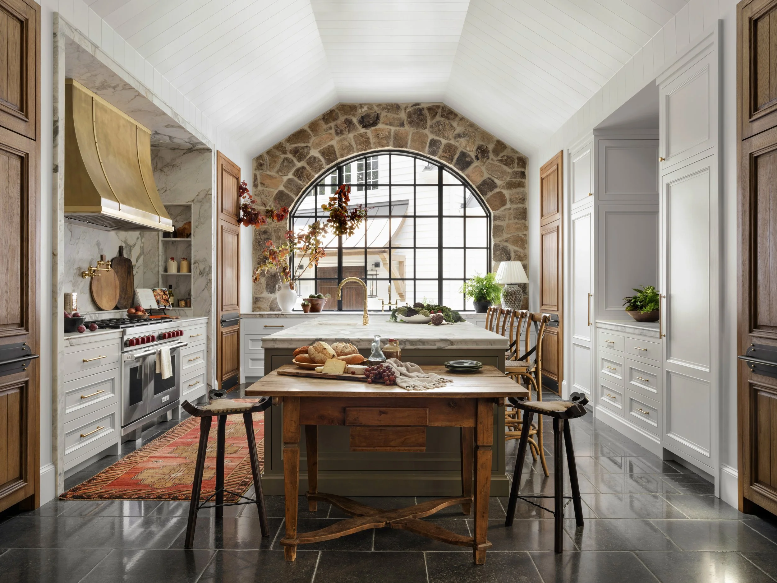 StudioEntourage6_2_25_RusticWhite006.jpg