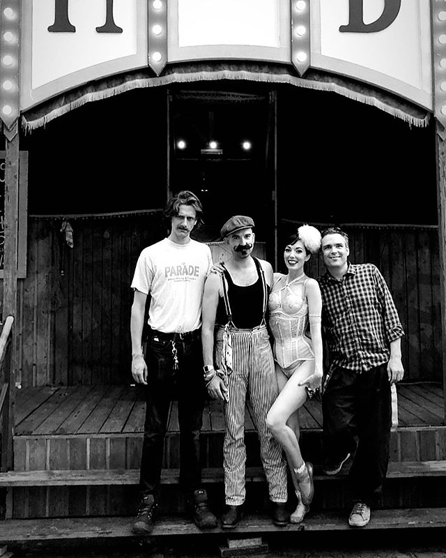 Already missing our Amsterdam circus fam!
#strangeforhire #circuslife #showmansfair