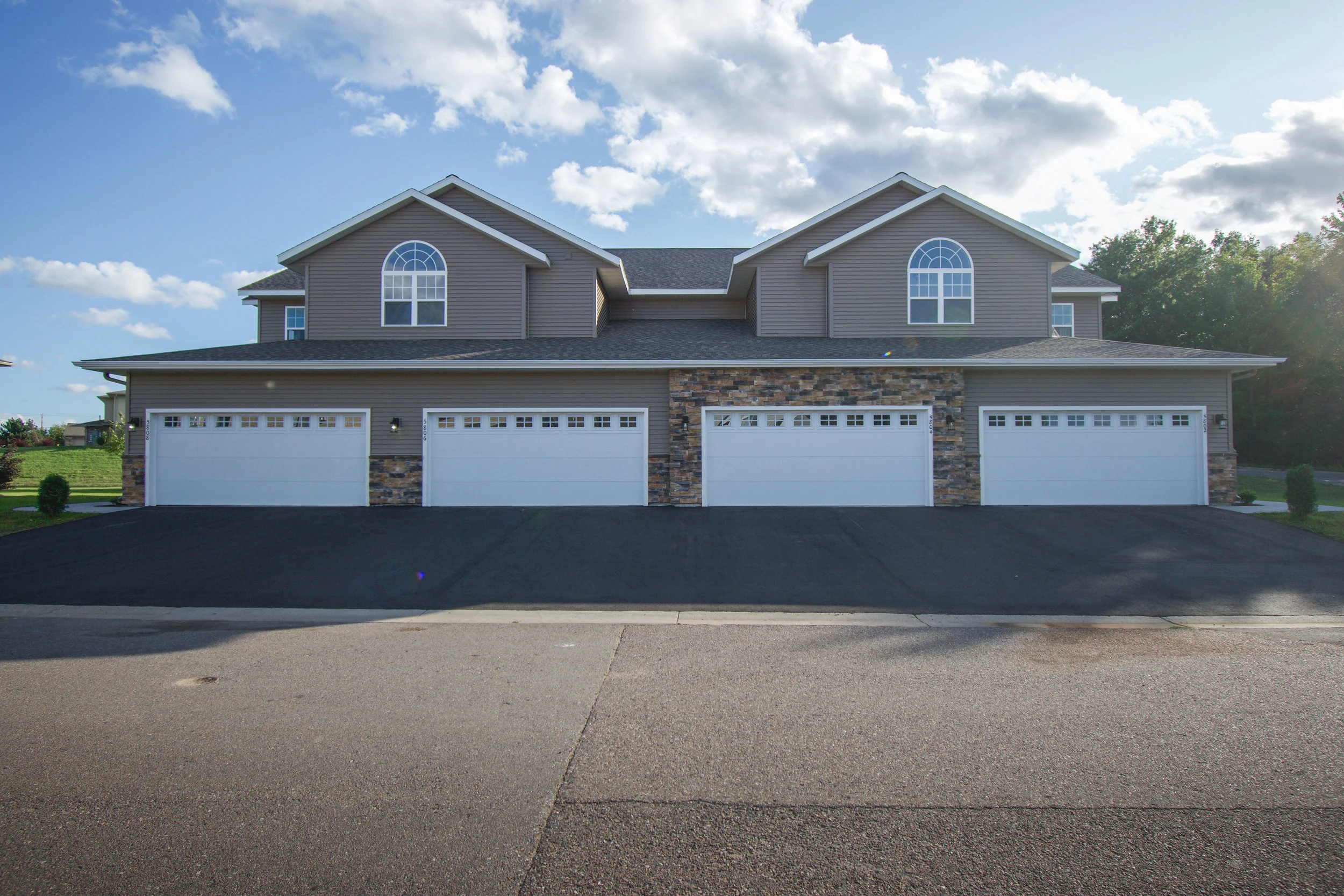 For Lease — Lokre Real Estate