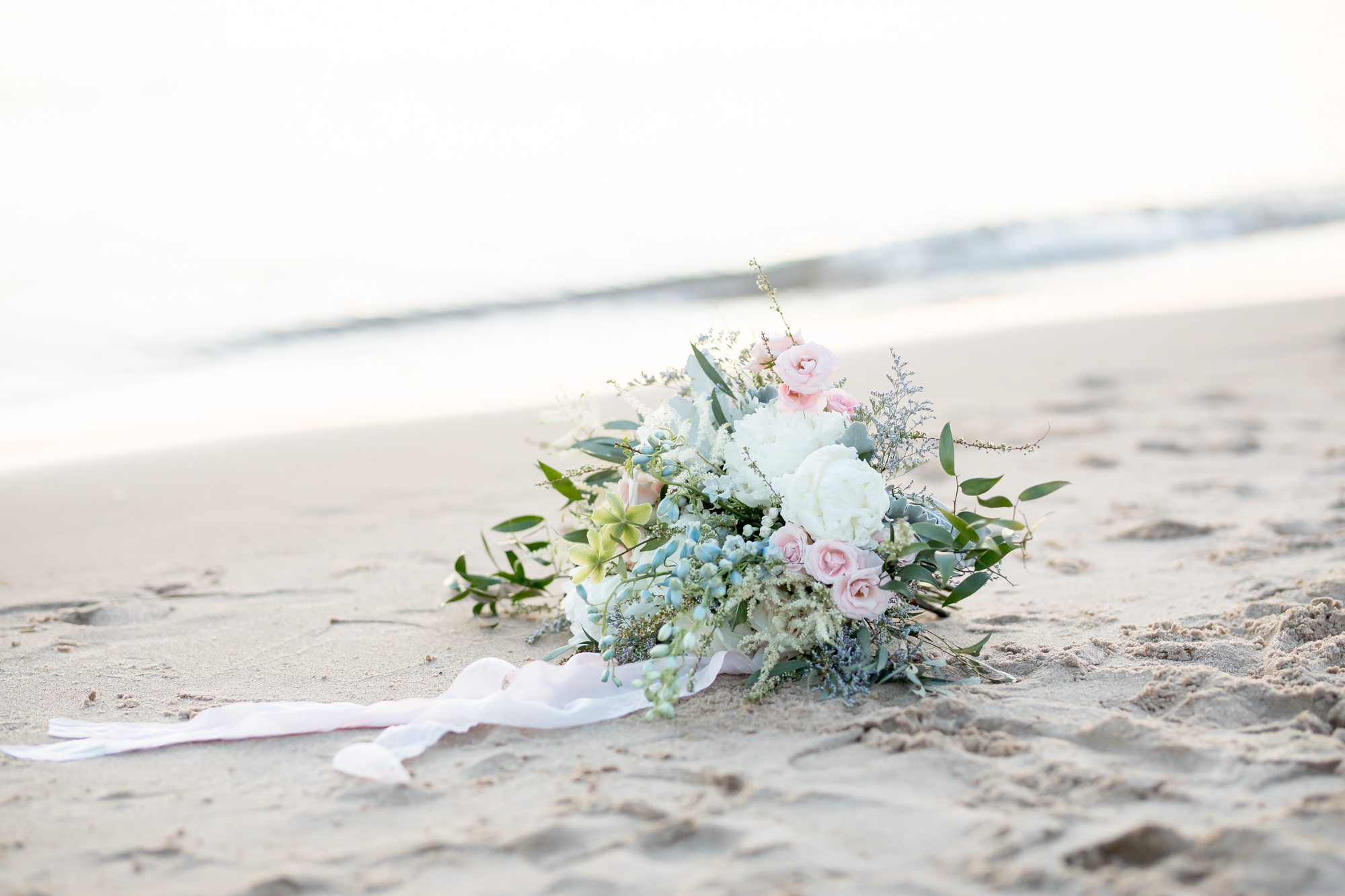 Styled Beach Elopement_Christina Leskovar Photography_The Loeks Retreat Center_Lake Michigan-96.jpg