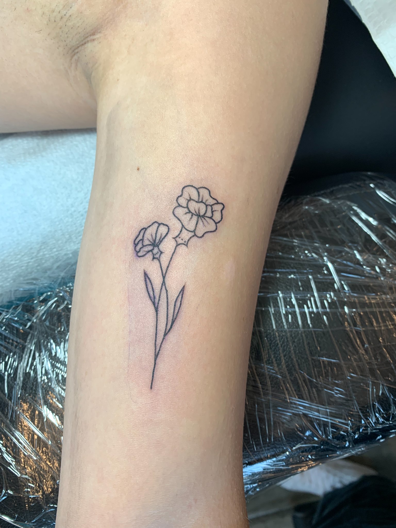 50 Phenomenal Marigold Flower Tattoos
