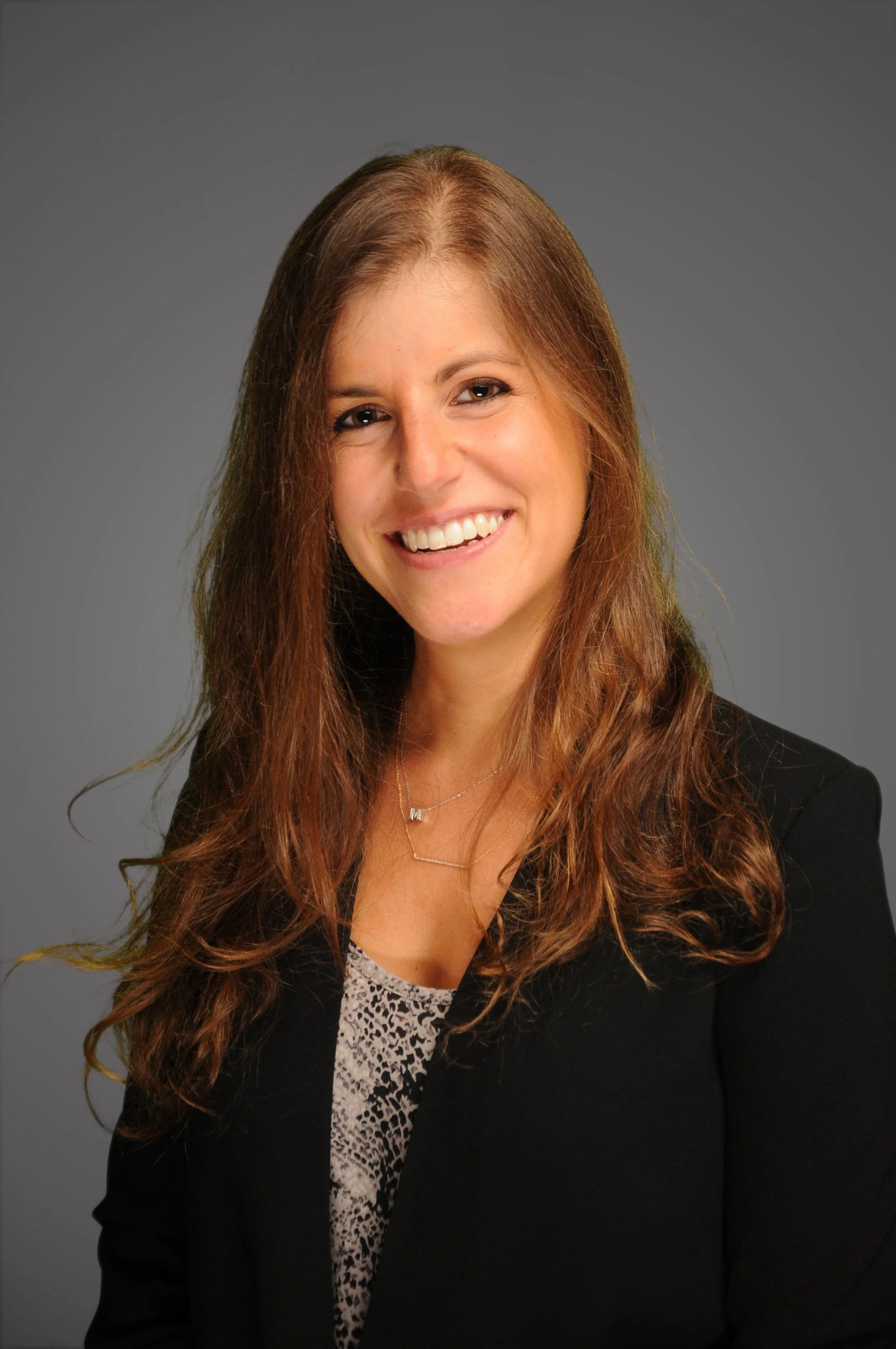 Headshot - Maddie Scheler.jpg