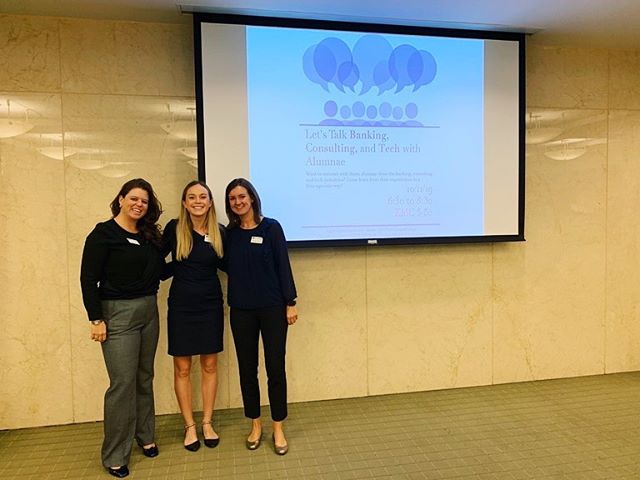 Last Friday we had an amazing group of alumnae from tech, consulting and banking come to speak with MBA1s about their experiences and industries. Thank you to all of our wonderful alumnae for coming out and supporting this event! 
#nyuswib