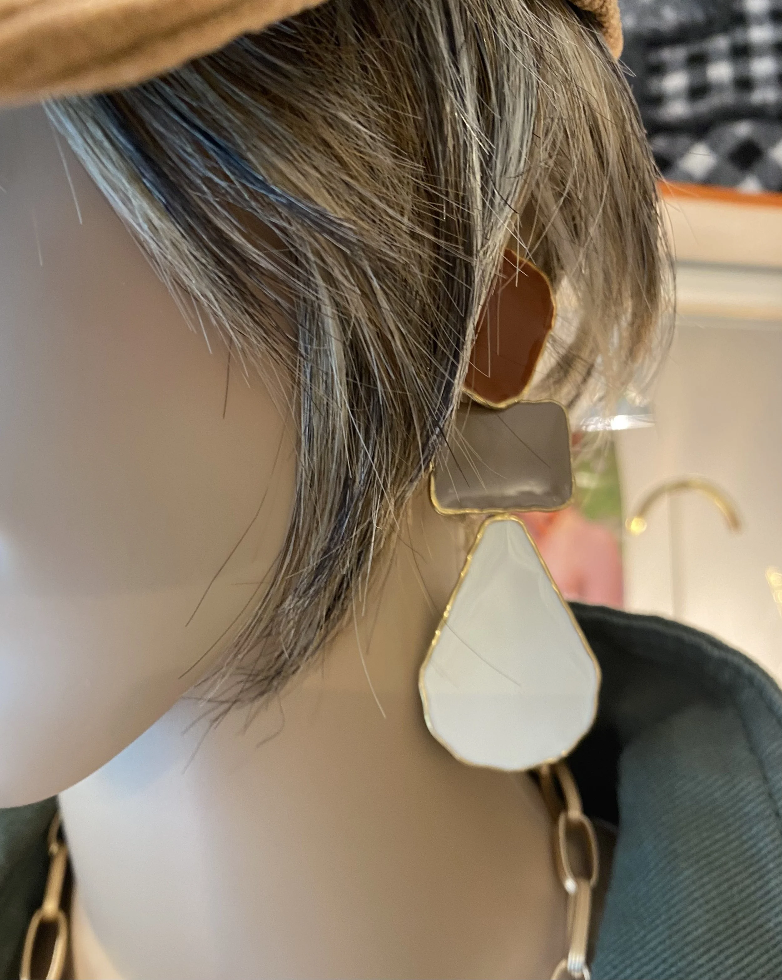 BO LILOU MARRON.JPEG