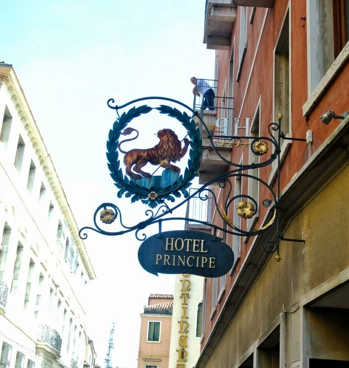 ett bra hotell i Venedig