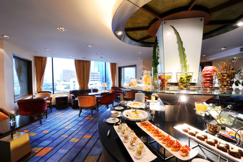 Rembrandt-Hotel-Bangkok-Executive-Lounge.jpg
