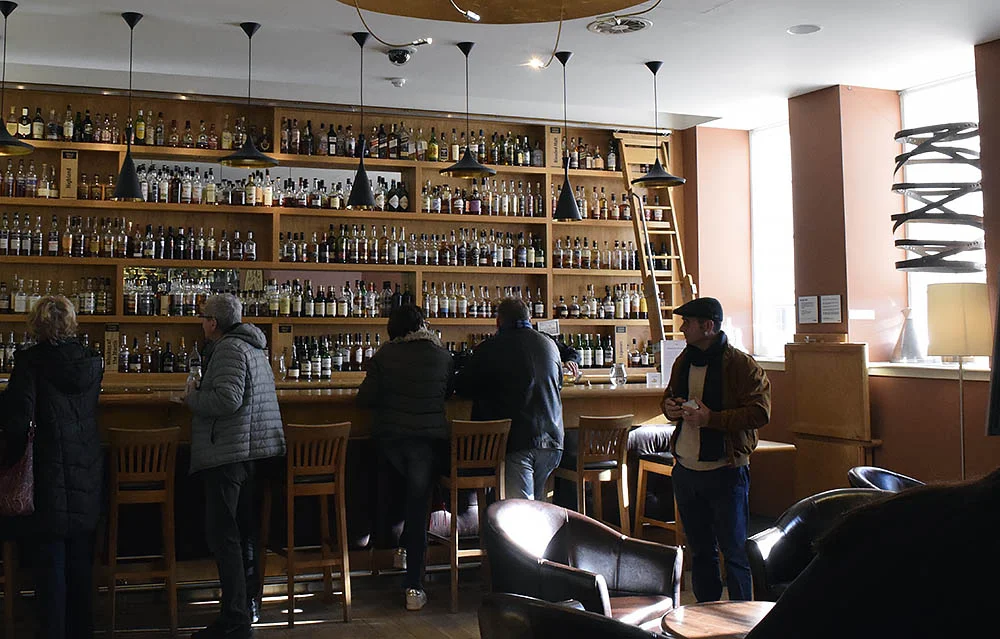 whiskey1.jpg
