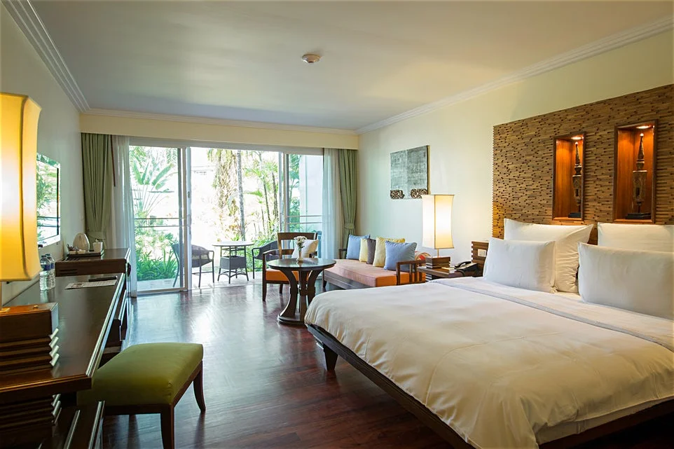 Rum Robinson Khao Lak