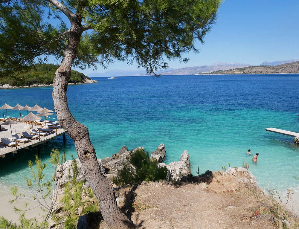 ksamil1.jpg