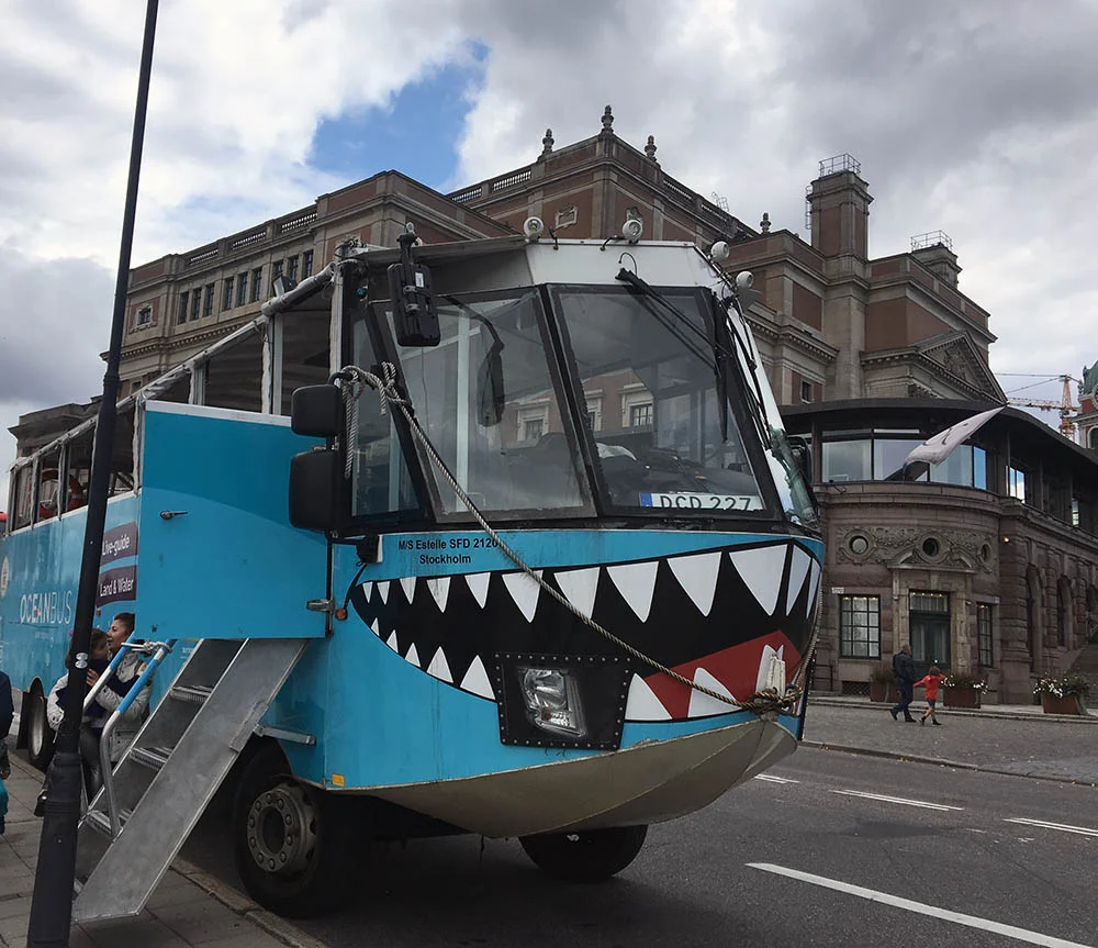 oceanbus.jpg