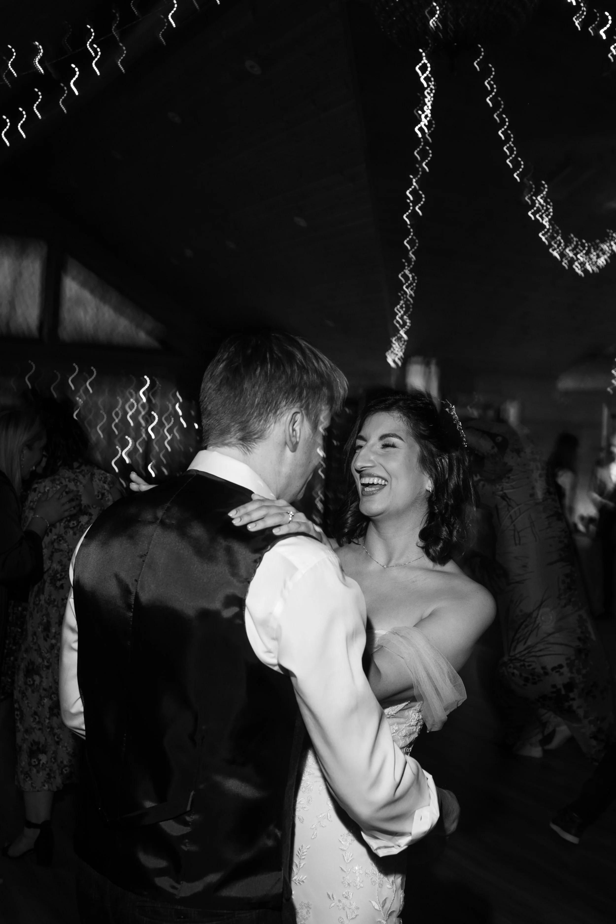 Mr & Mrs Spink sneak peeks 51.jpg