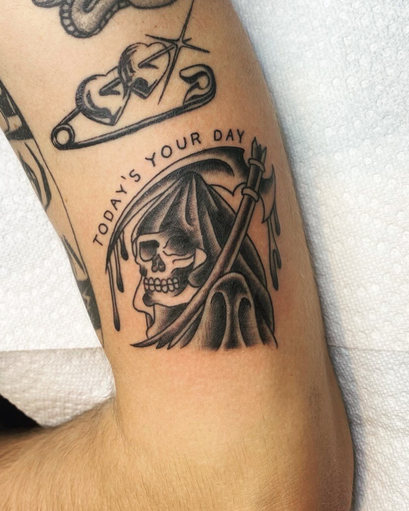 black&amp; grey reaper from my flash. thanks for coming back tyler!

done at @familytattoo