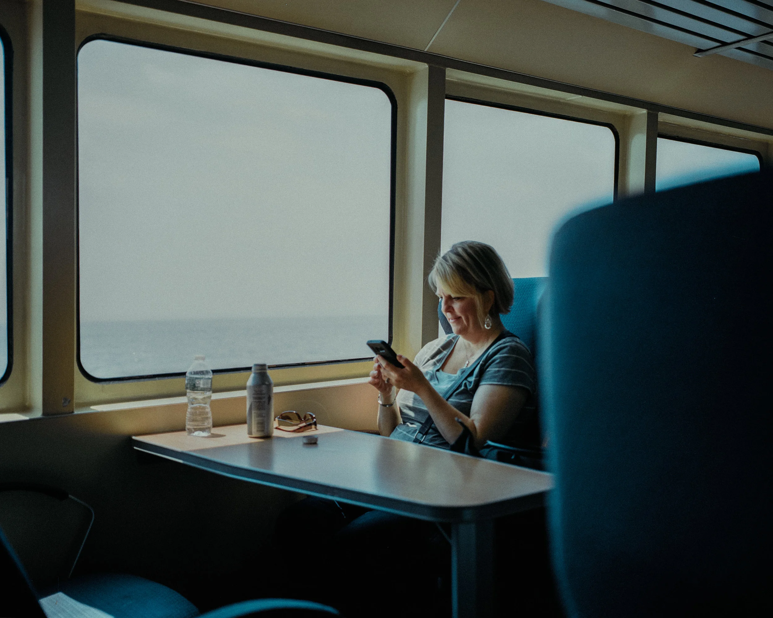 Women with phone.jpg