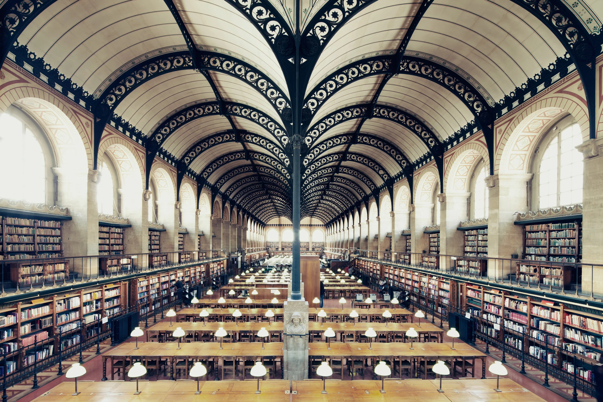 The Bibliothèque Sainte-Geneviève.jpg