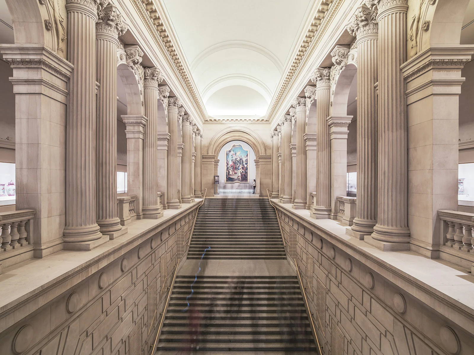 112700-10592906-Staircase_The_Metropolitan_Museum_of_Art_NYC_2014_OK_jpg.jpg