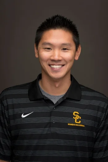 USC_Womens_Volleyball_headshot_jliu.jpg
