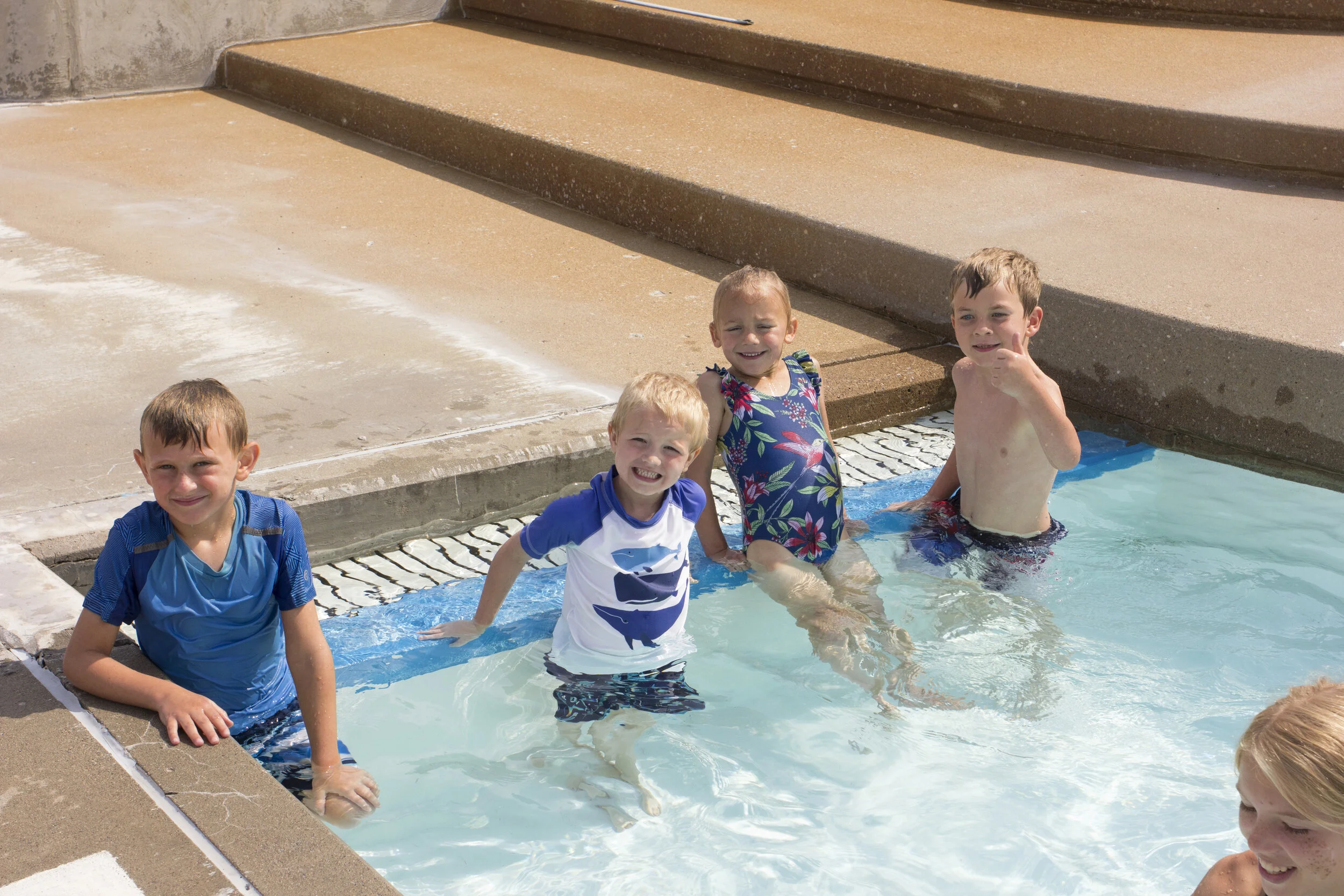 SWIMMING POOL — Vinton Parks & Recreation Department