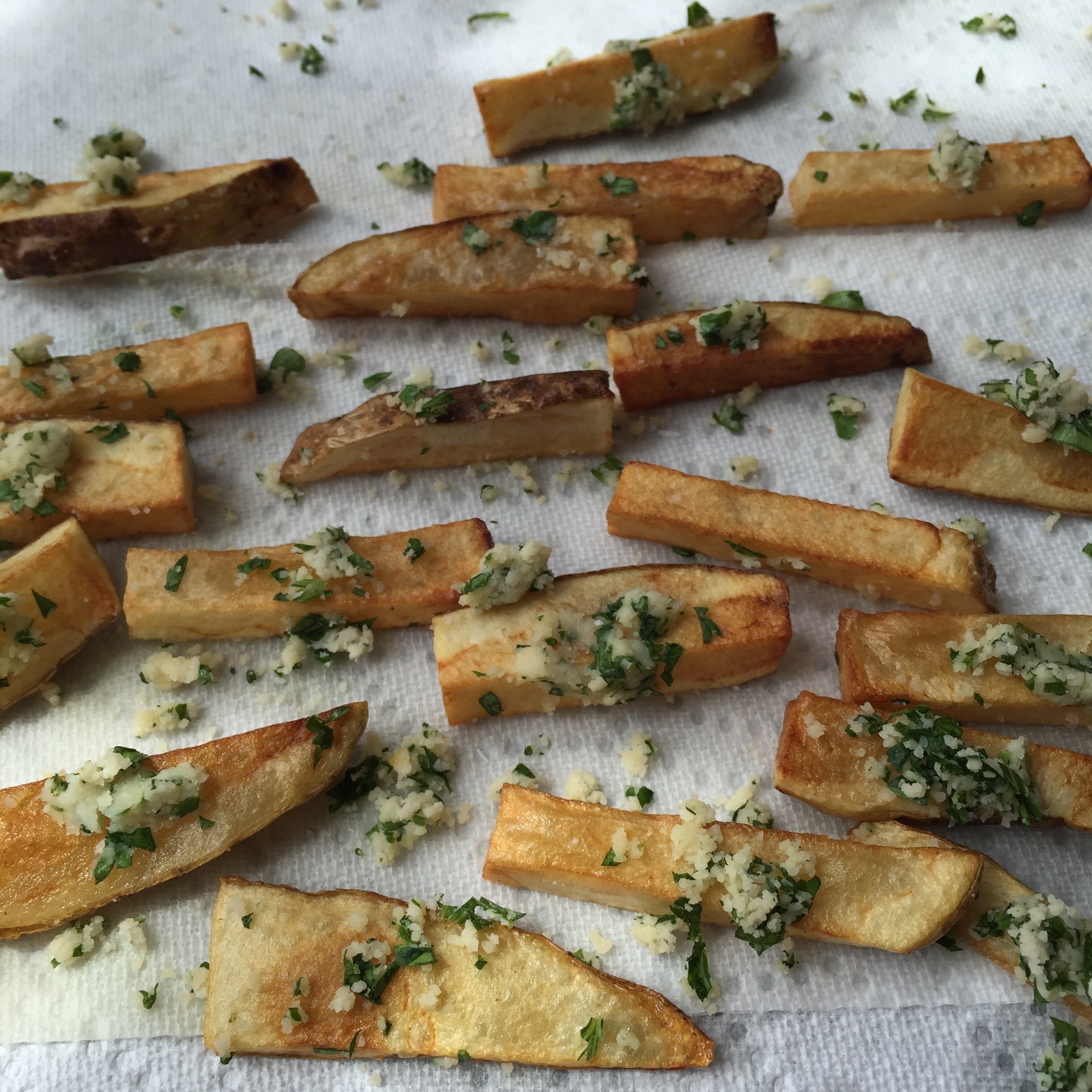 Vegan Garlic Parmesan Fries