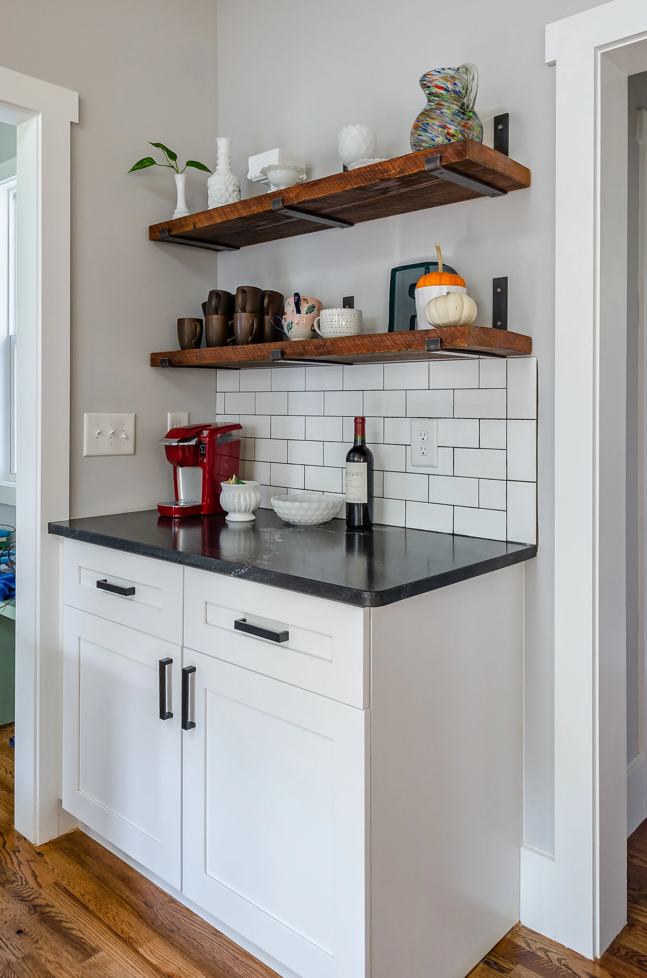 1429 Modern Farmhouse HiRes-27.jpg