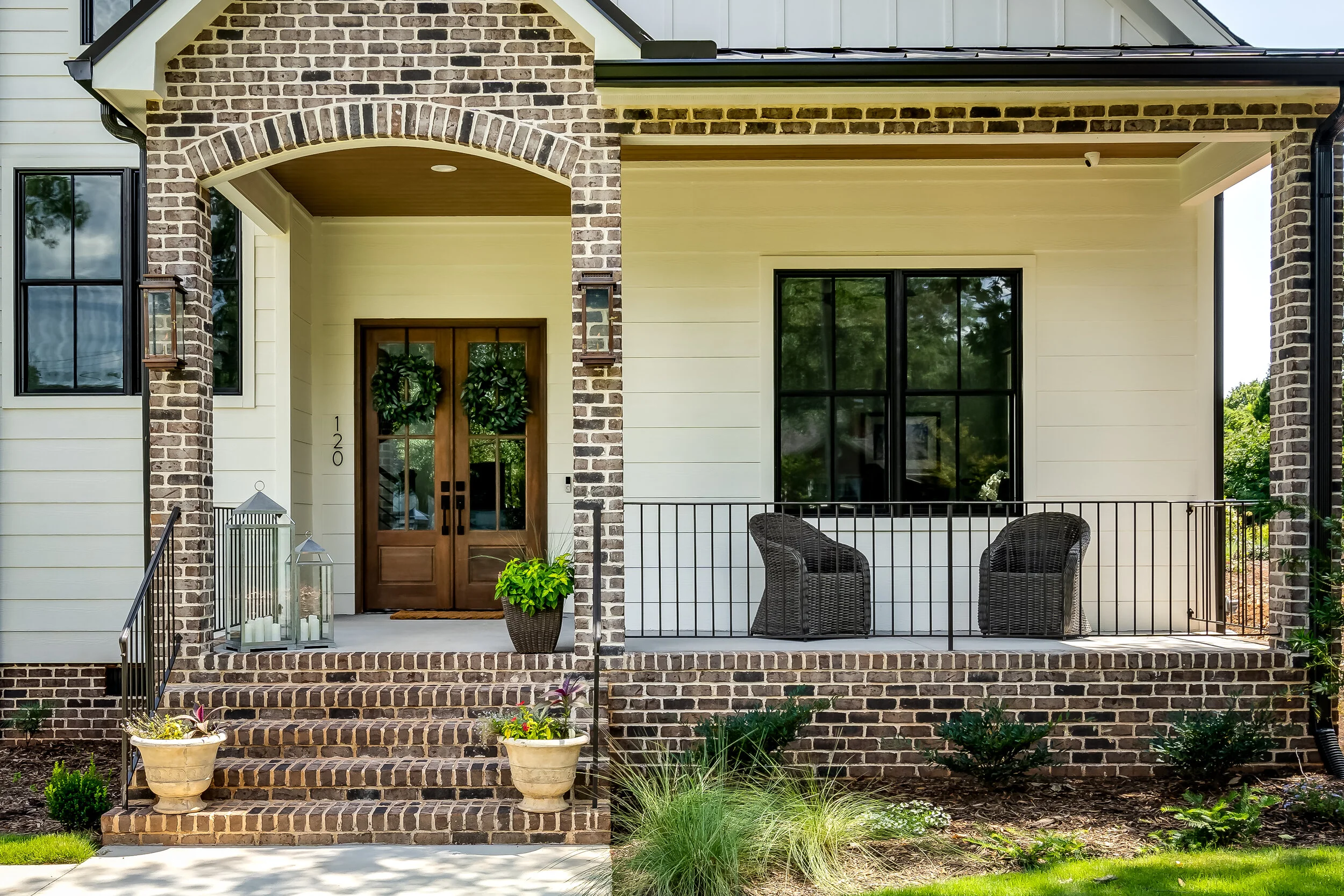 120 Brick Townhome HiRes-55.jpg