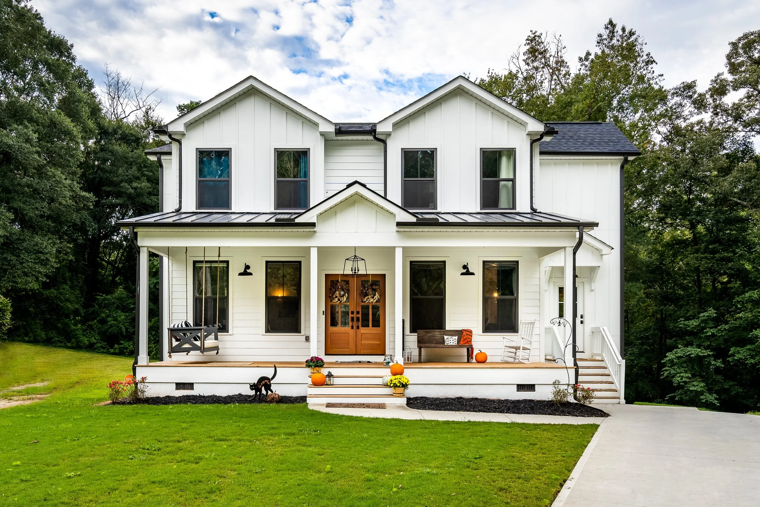 2 Downtown Retreat -2.jpg