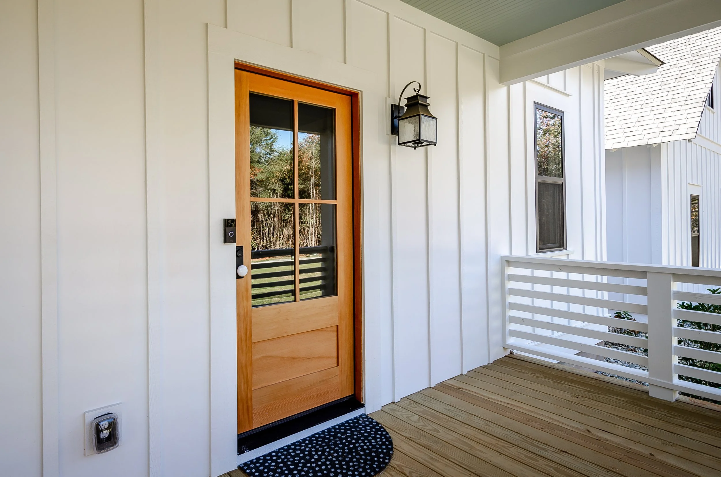 1429 Modern Farmhouse HiRes-5.jpg