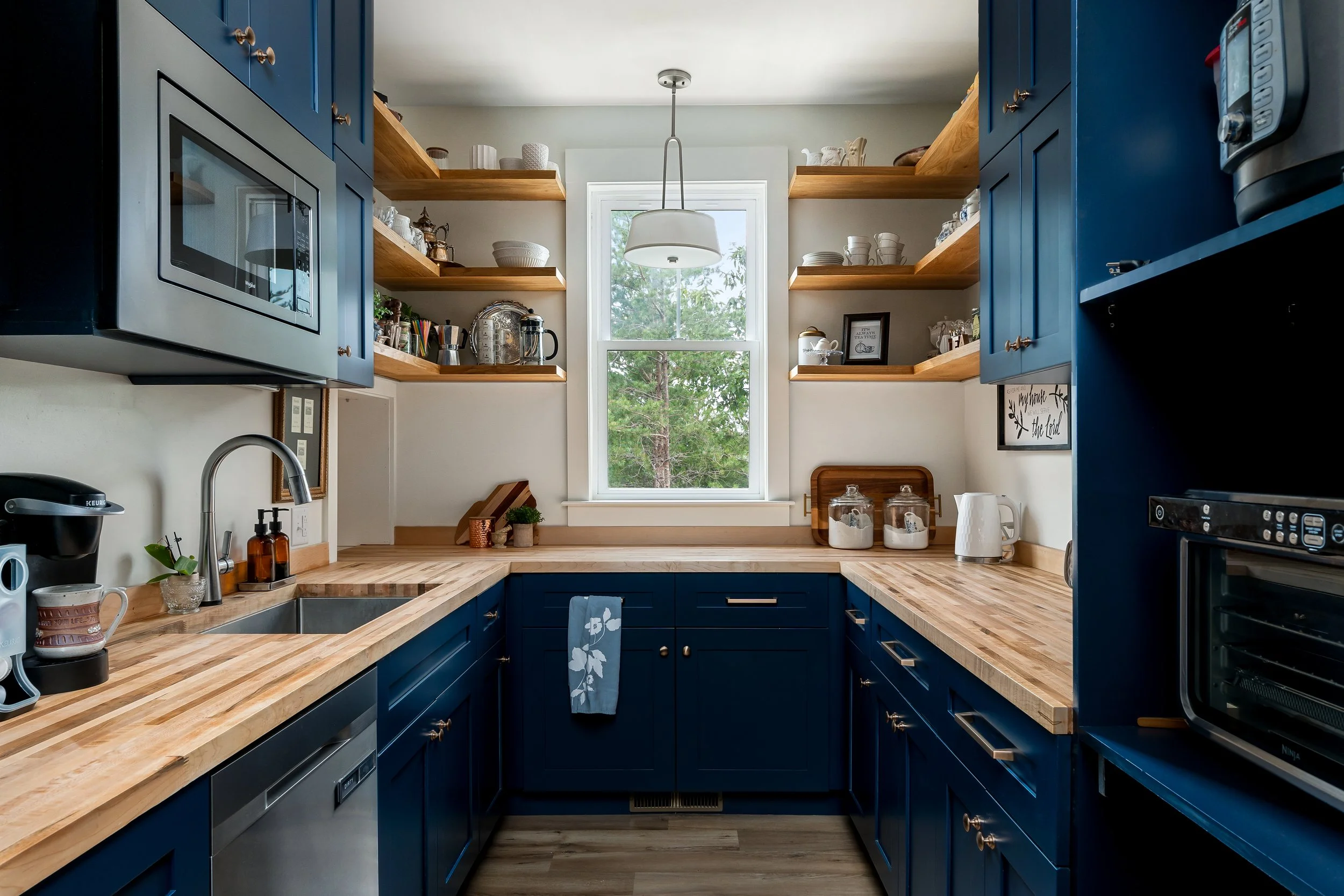 235 Forest Home HiRes-23.jpg