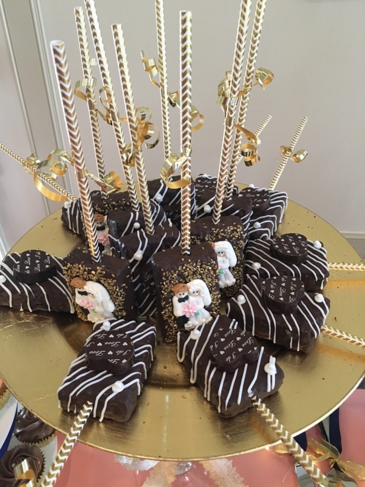 Wedding Dessert Krispies