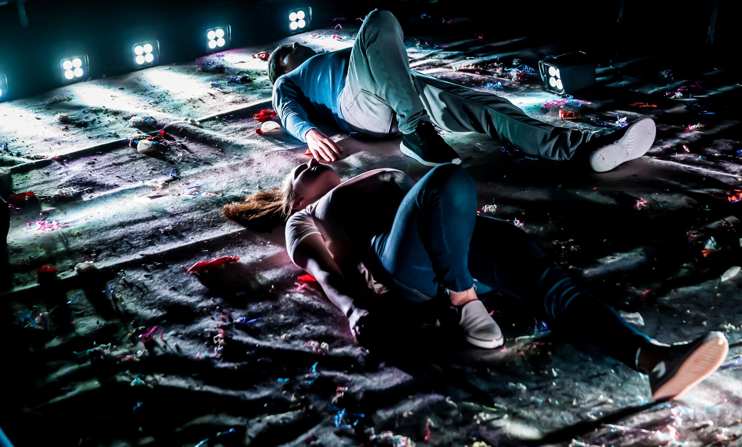 Director & Design Gifted / Tom Ratcliffe Pleasance London “Gifted is not a light-hearted, romantic or relaxing theatre choice, but it is a thought-provoking and frightening experience that sheds light on issues that desperately need it.”