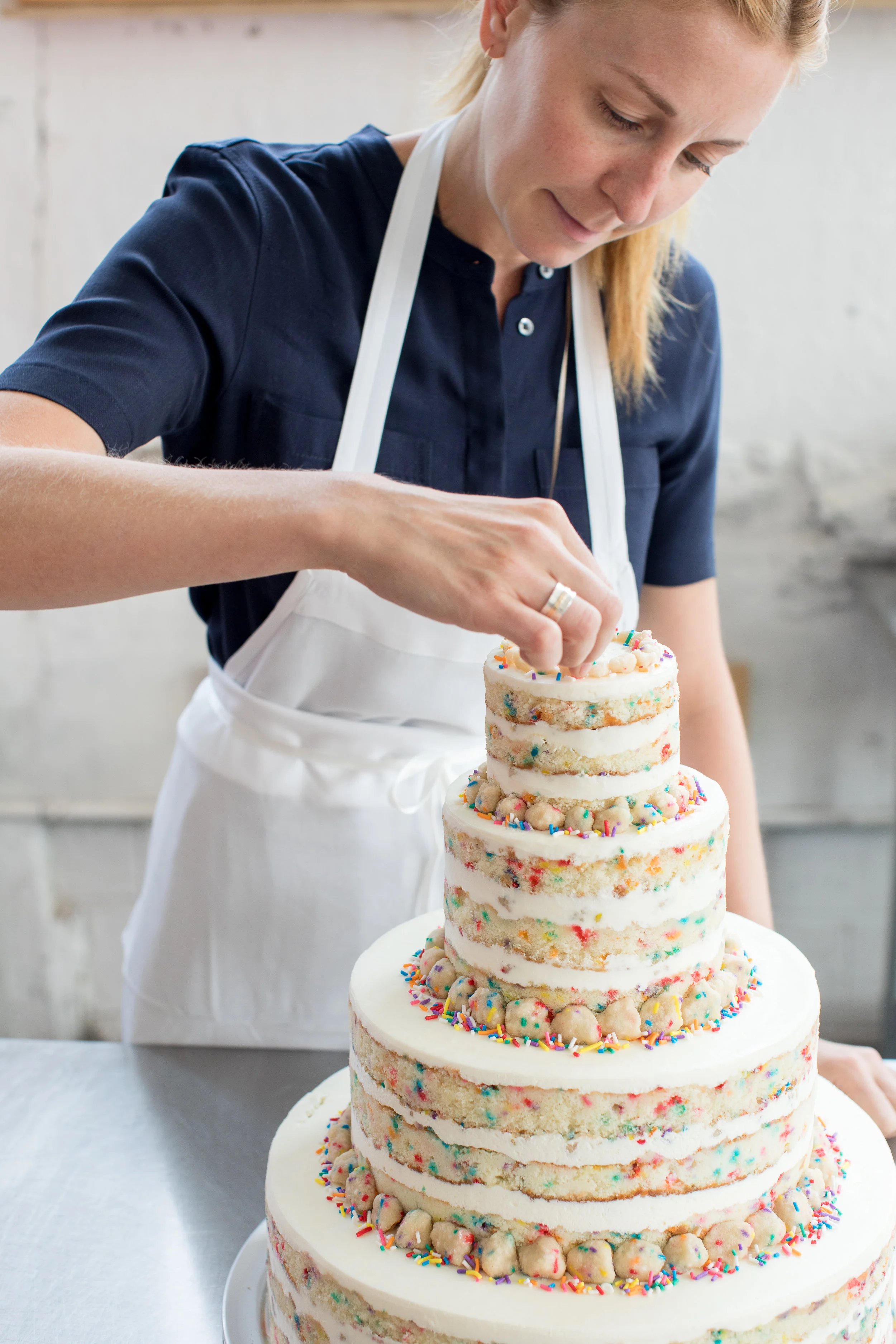 tosi_wedding_cake_PR.jpg