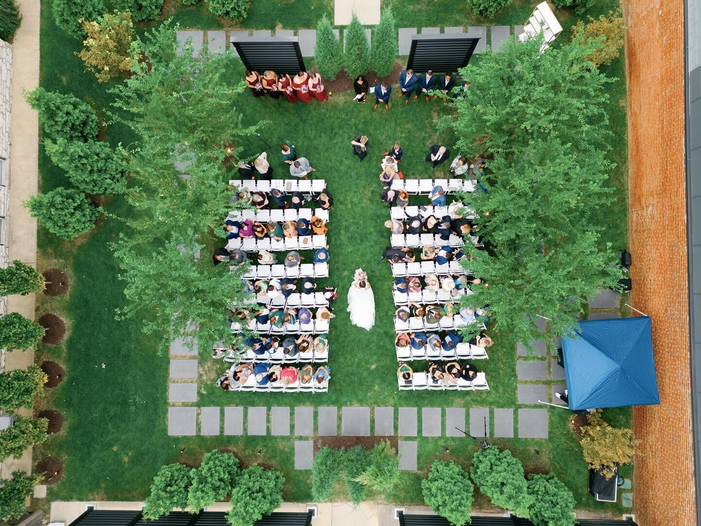 &bull; t h e  g a r d e n ! &bull;

It may be snowing outside but we are THINKING SPRING here at The Dogwood!! 

If you&rsquo;re looking for an indoor-outdoor combo wedding we&rsquo;ve got you covered. This birds-eye view showcases Caitlin &amp; Noah