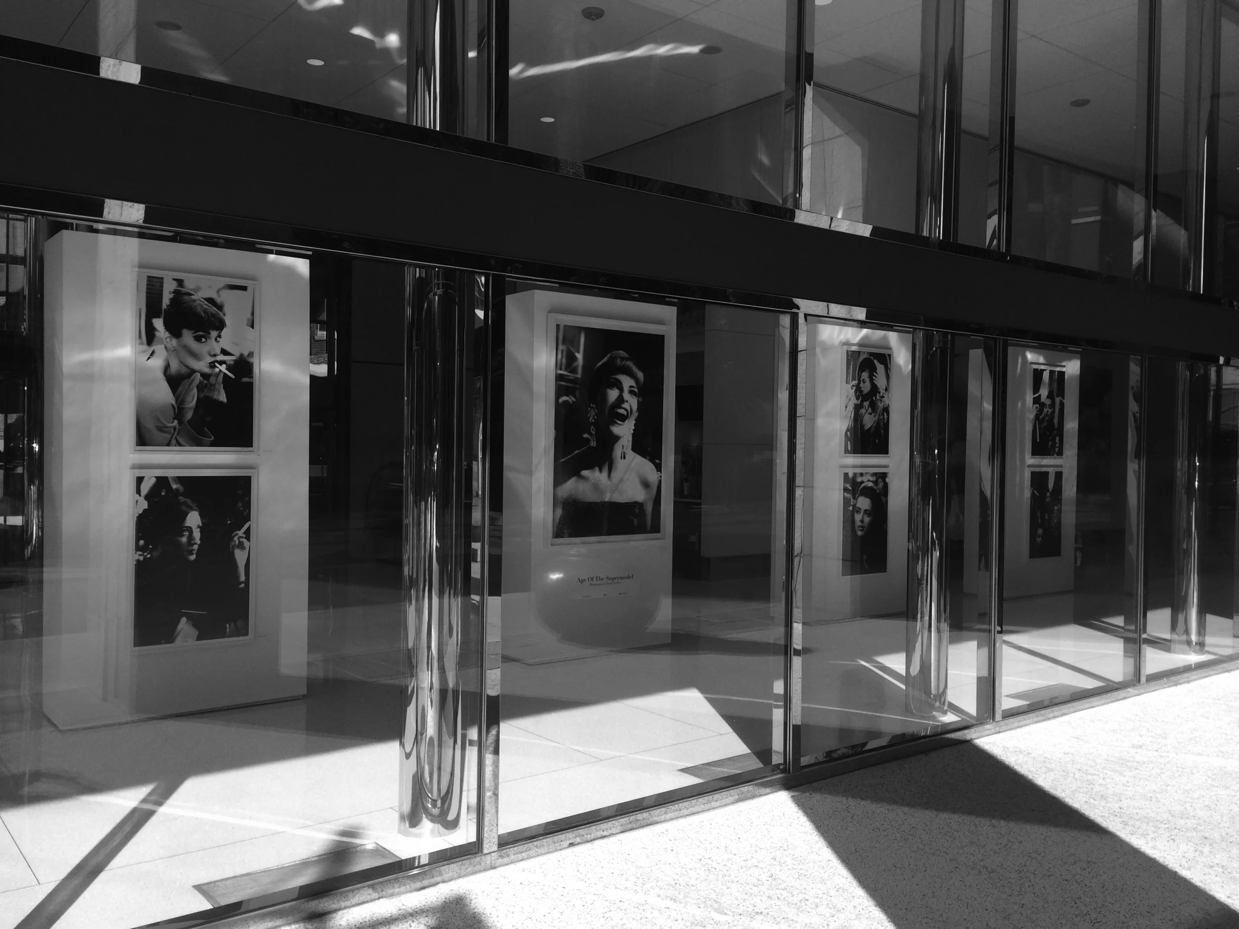 Age of the Super Model - Photographs by Donna DeMari