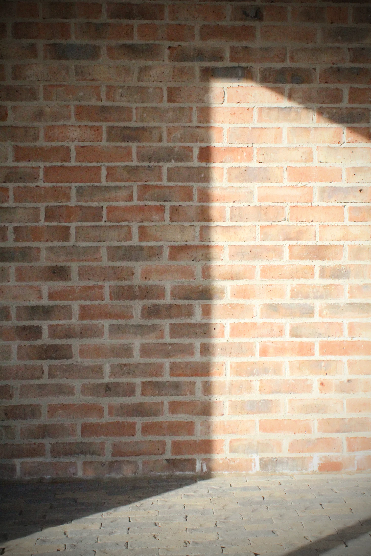 SCULLION Architects-brick wall-brick floor.jpg