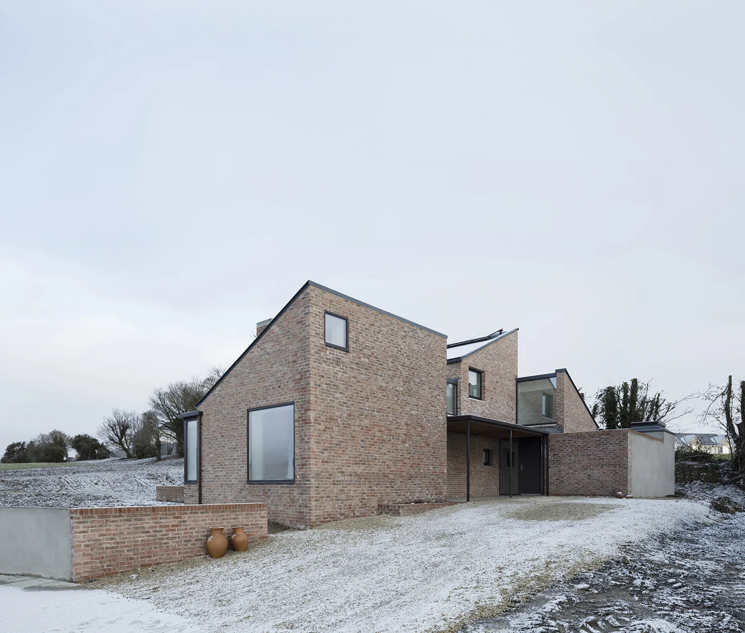 SCULLION Architects-winter-entrance road.jpg
