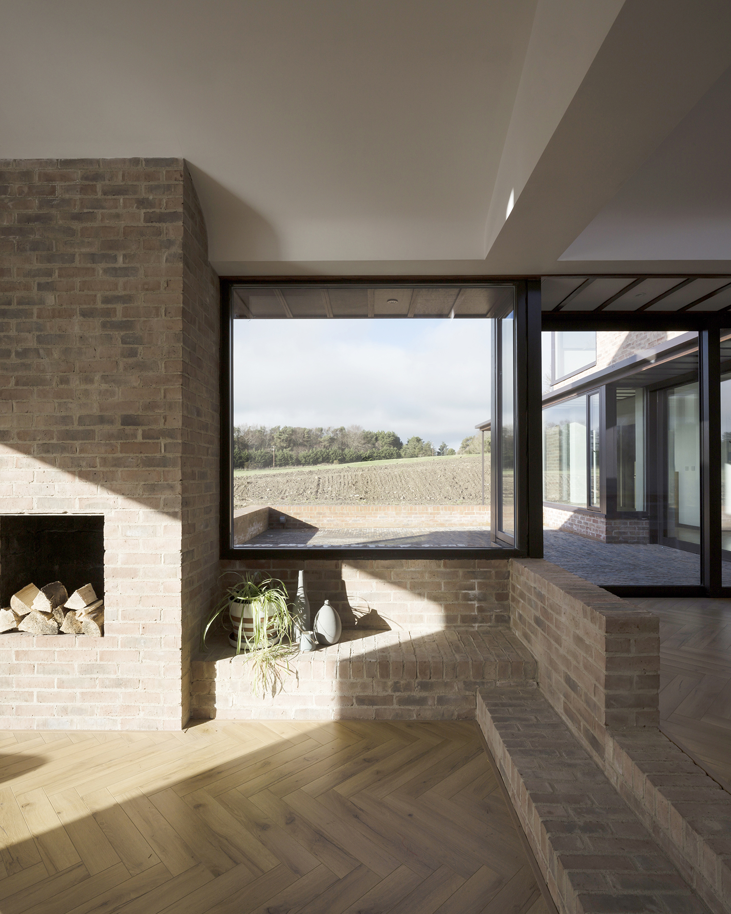 SCULLION Architects-fireplace.jpg