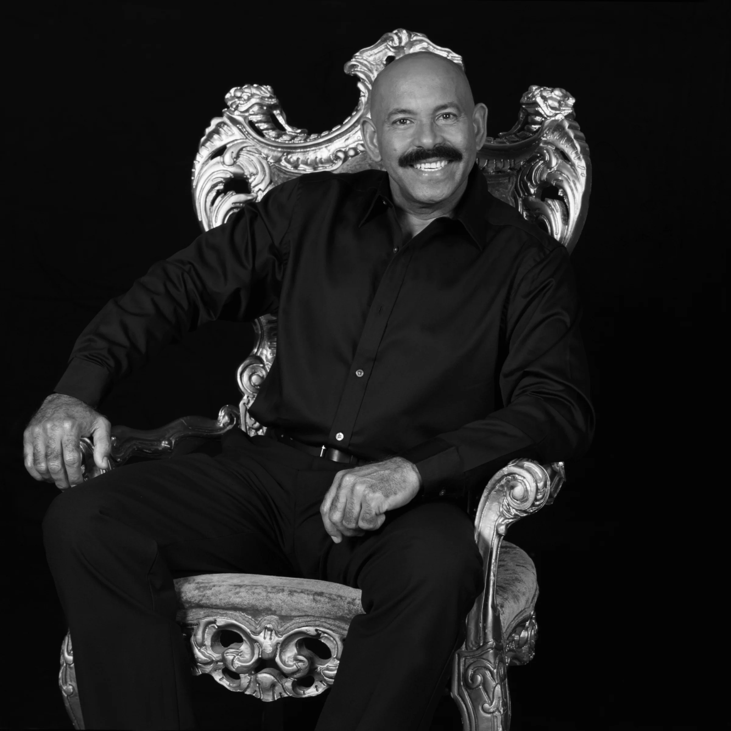 Oscar DLeon 2.jpg