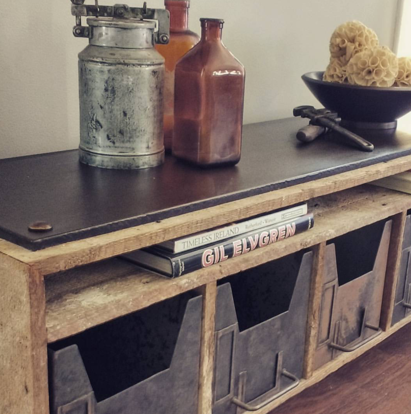 Entertainment Unit.