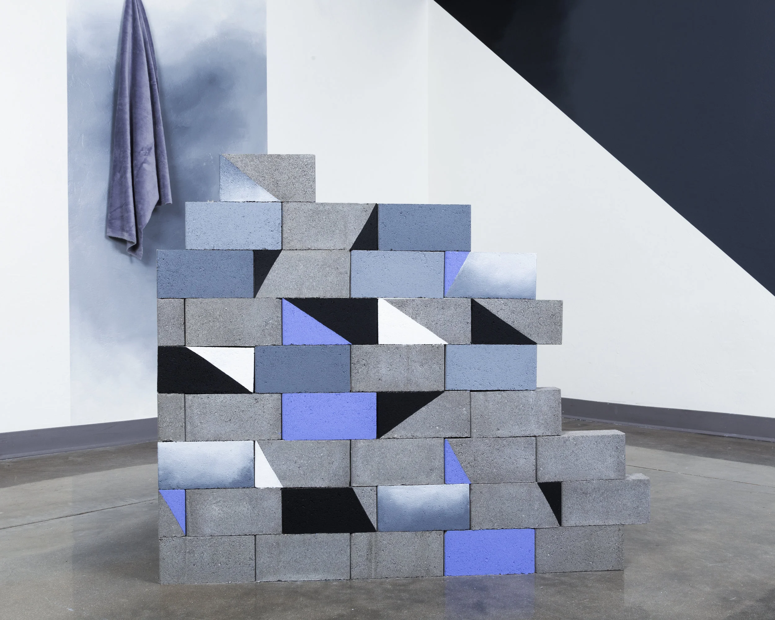 Volume (detail)